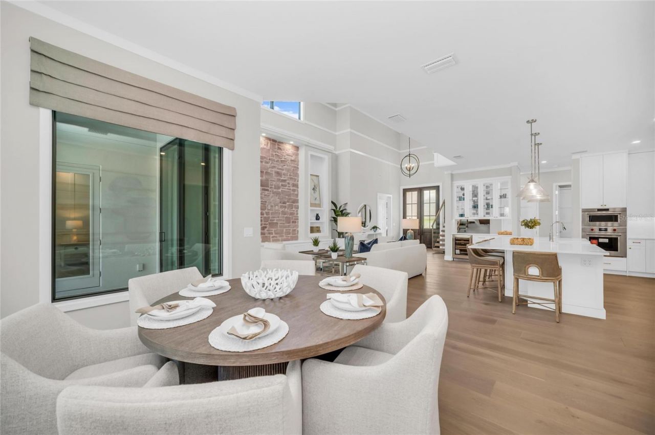 1516 S Orange Avenue, Sarasota, FL 34239 Photo