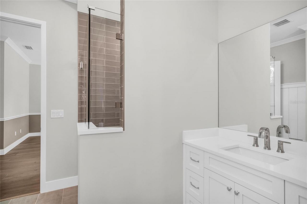 1516 S Orange Avenue, Sarasota, FL 34239 Photo