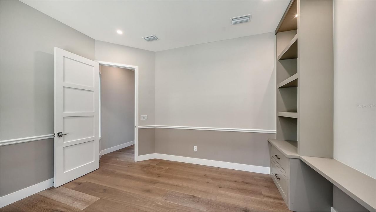 1516 S Orange Avenue, Sarasota, FL 34239 Photo