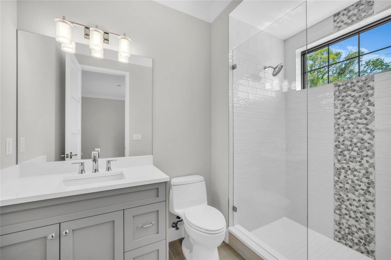 1516 S Orange Avenue, Sarasota, FL 34239 Photo