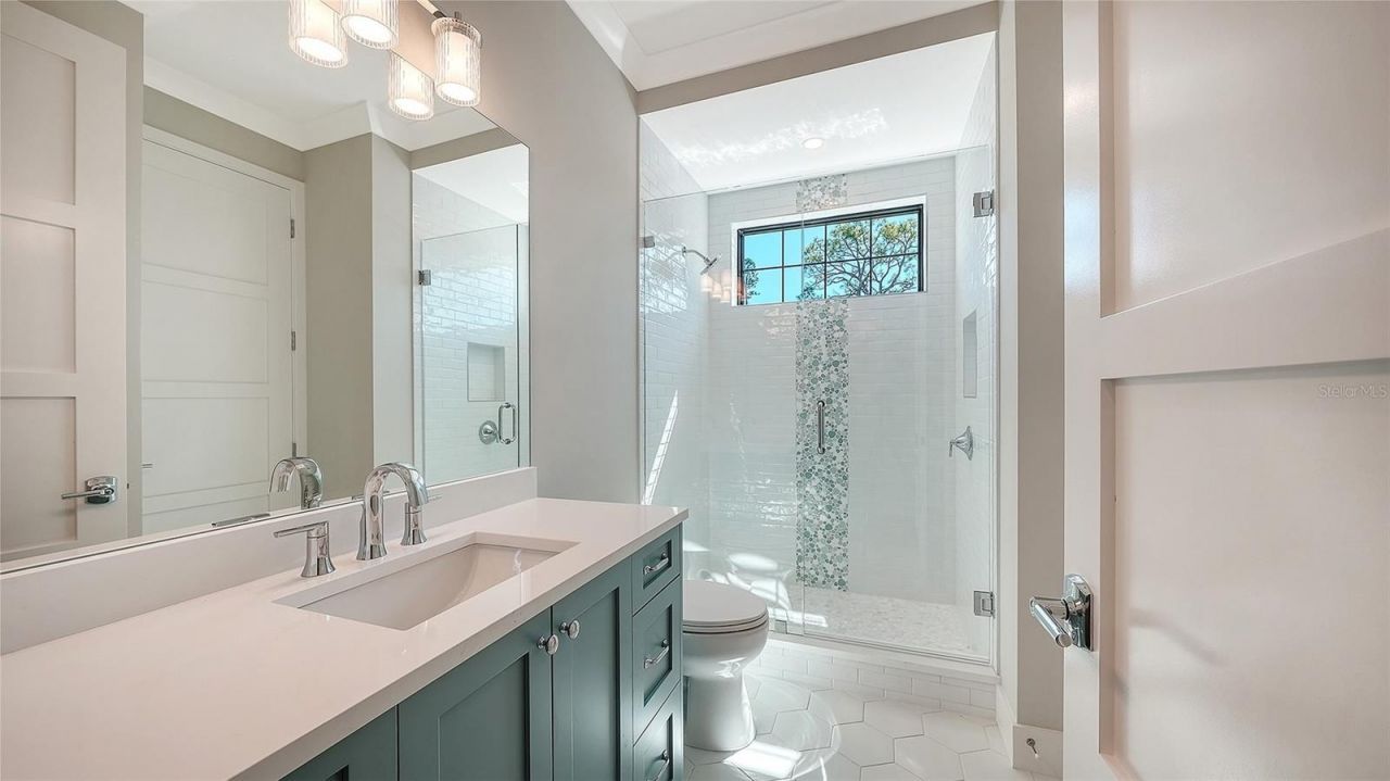 1516 S Orange Avenue, Sarasota, FL 34239 Photo