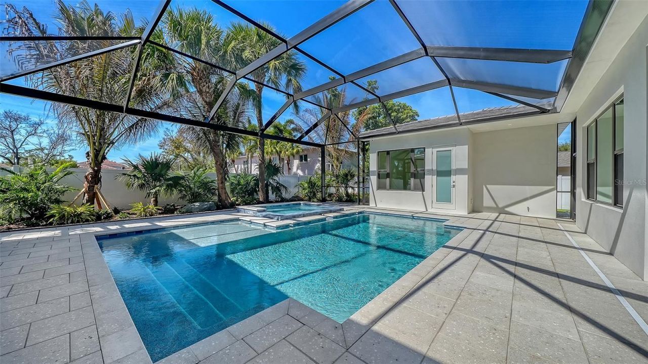 1516 S Orange Avenue, Sarasota, FL 34239 Photo
