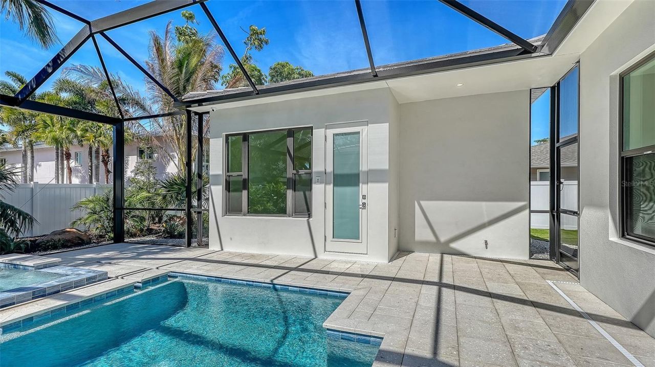 1516 S Orange Avenue, Sarasota, FL 34239 Photo