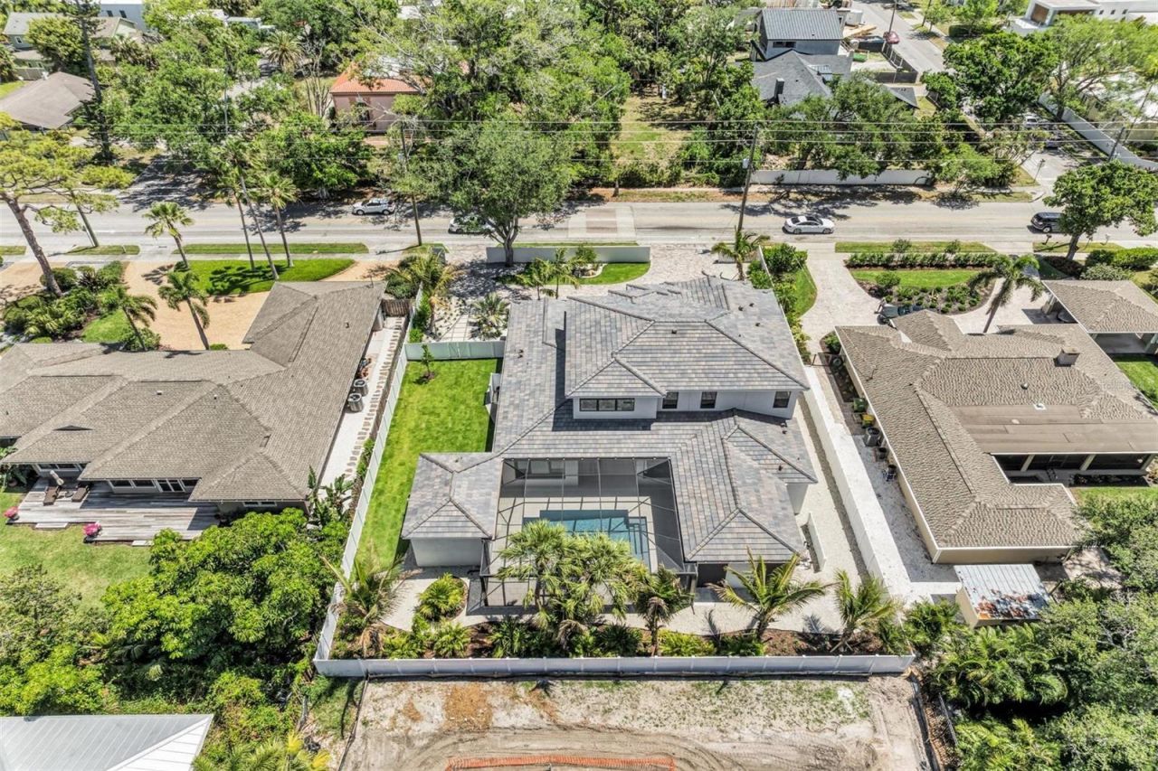 1516 S Orange Avenue, Sarasota, FL 34239 Photo