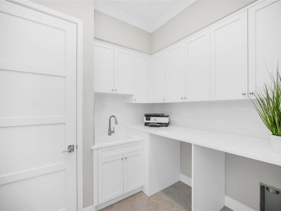 Property Image 72