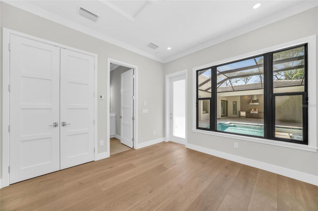 1516 S Orange Avenue, Sarasota, FL 34239 Photo