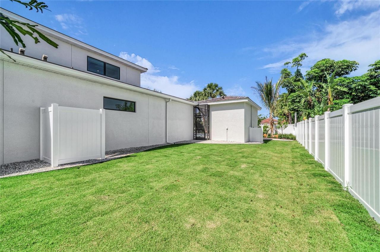 1516 S Orange Avenue, Sarasota, FL 34239 Photo