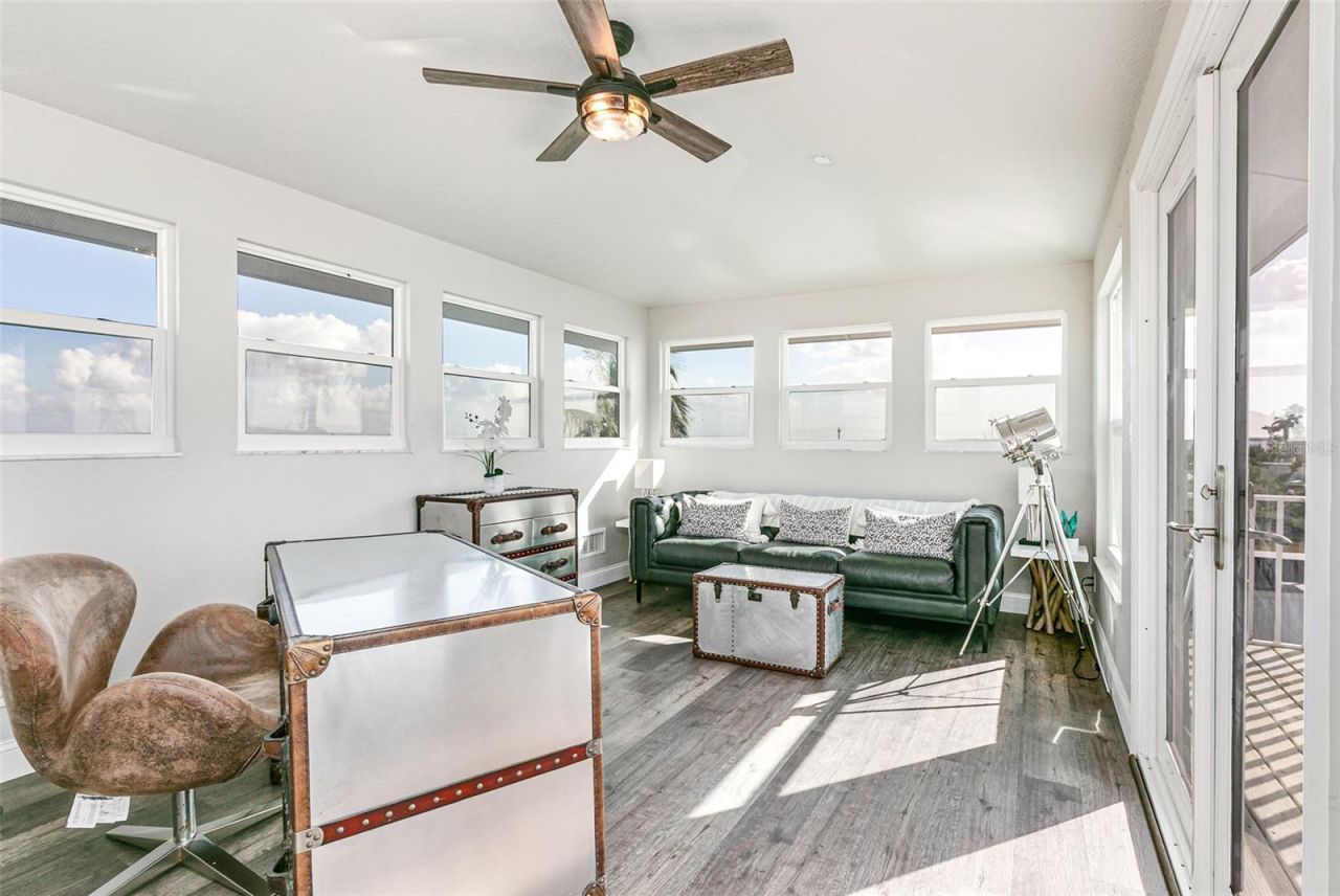 12201 Shoreview Drive, Matlacha, FL 33993 Photo