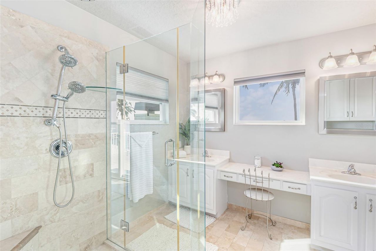 12201 Shoreview Drive, Matlacha, FL 33993 Photo