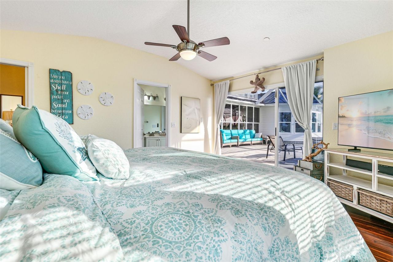 12201 Shoreview Drive, Matlacha, FL 33993 Photo