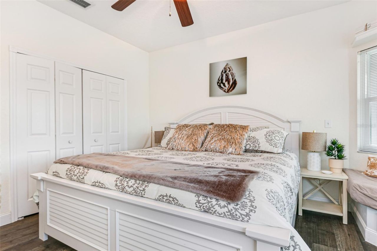 12201 Shoreview Drive, Matlacha, FL 33993 Photo