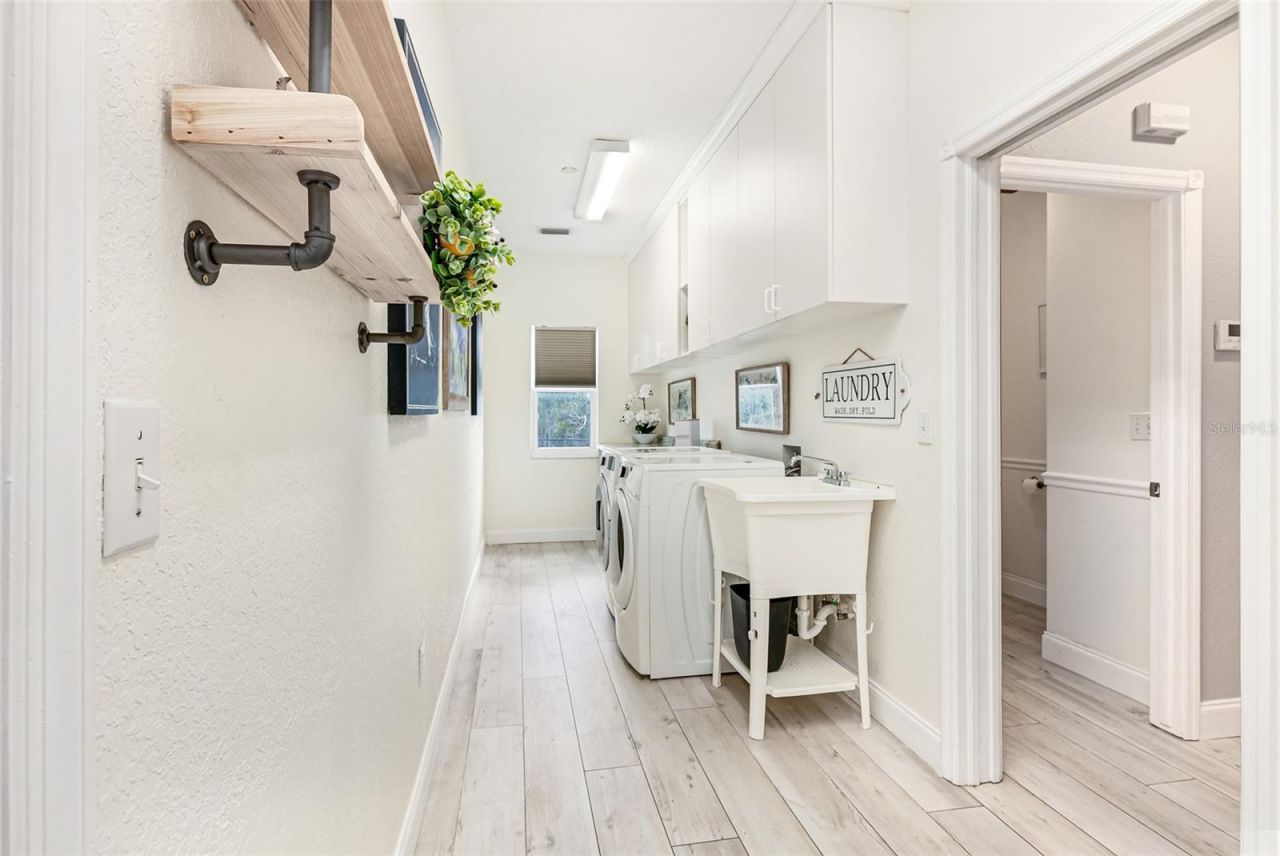 12201 Shoreview Drive, Matlacha, FL 33993 Photo