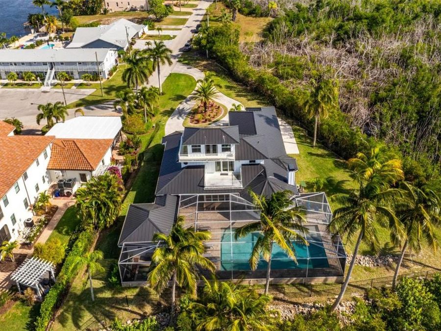 Property Image 63