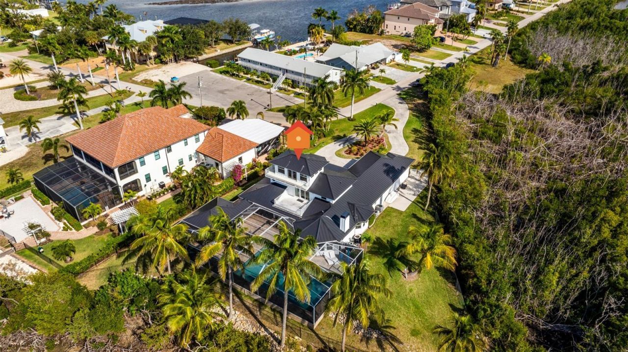 12201 Shoreview Drive, Matlacha, FL 33993 Photo