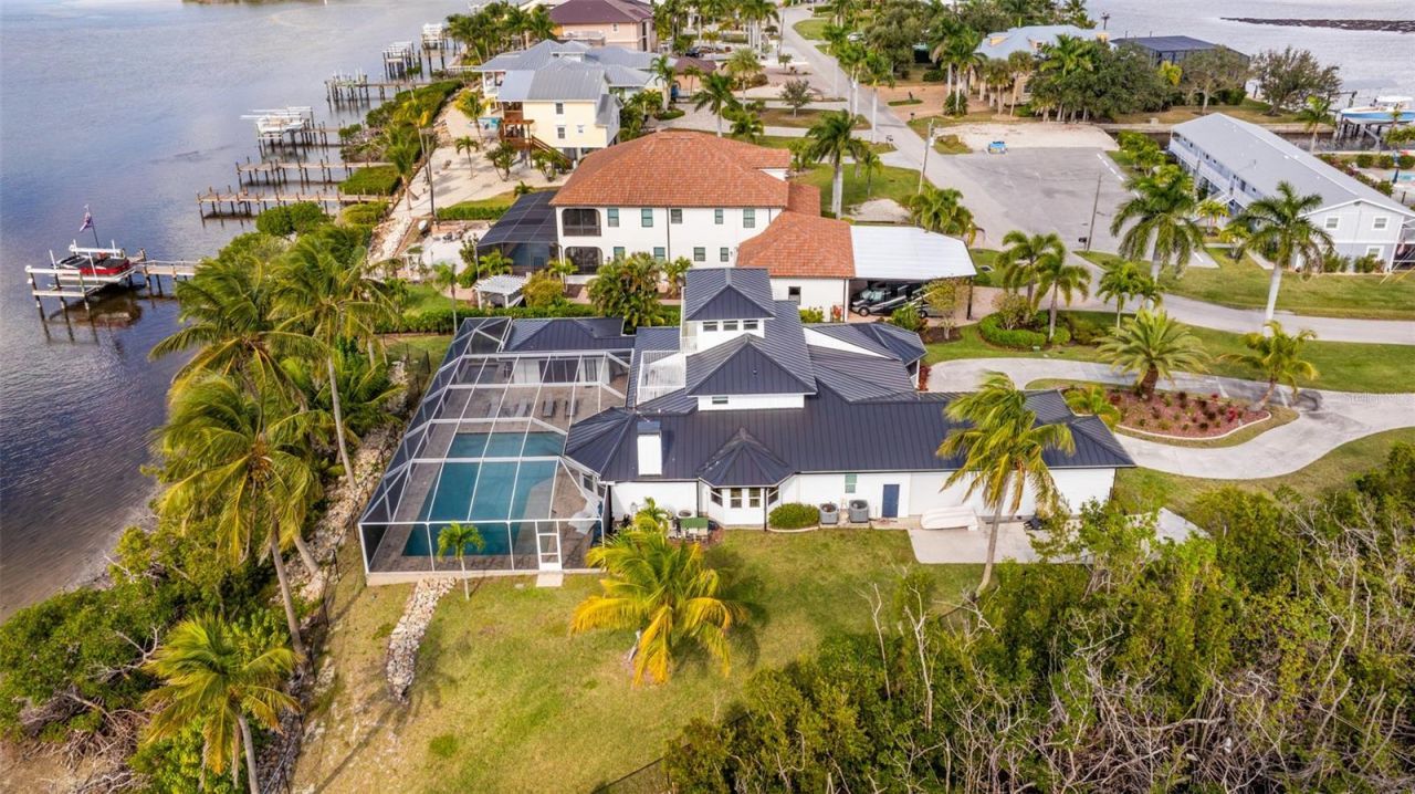 12201 Shoreview Drive, Matlacha, FL 33993 Photo