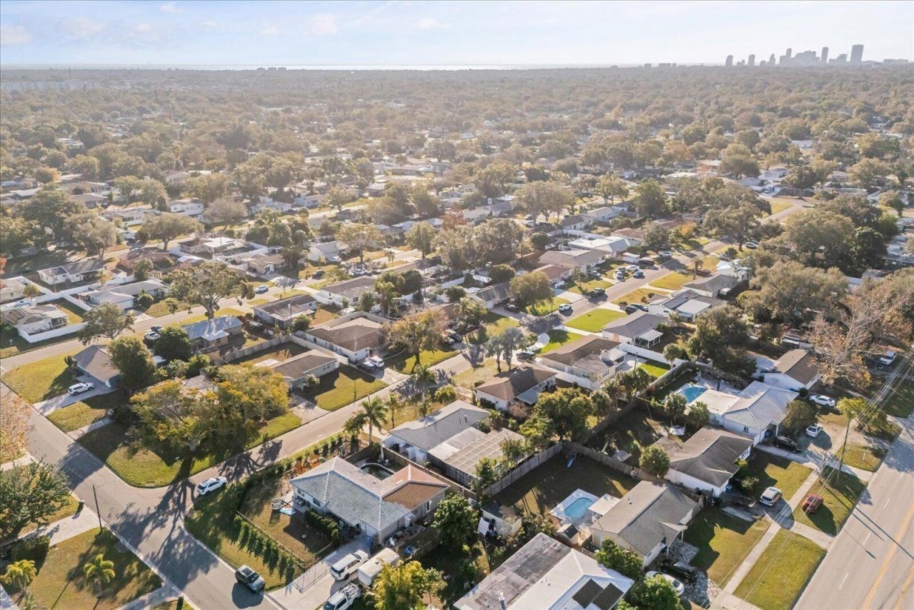 6072 15th Way N, Saint Petersburg, FL 33703 Photo