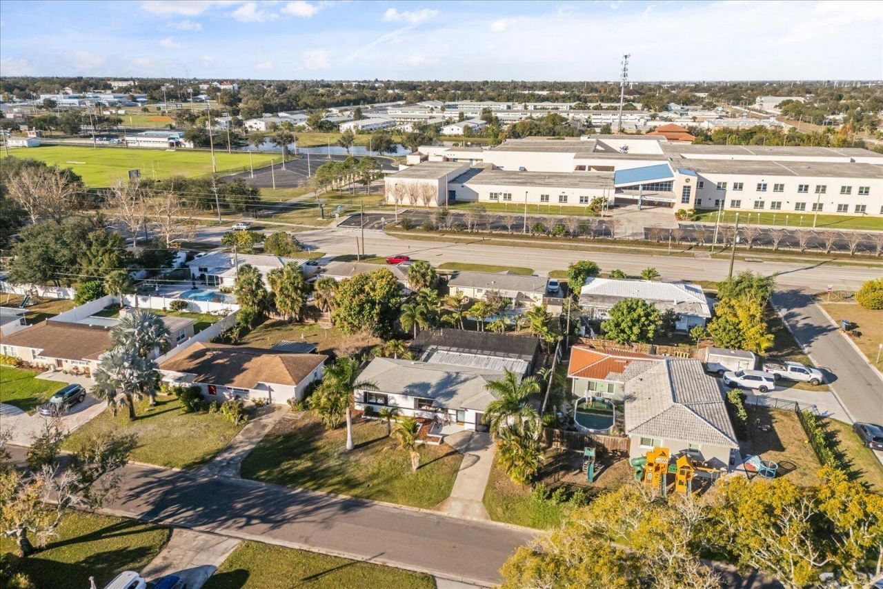 6072 15th Way N, Saint Petersburg, FL 33703 Photo