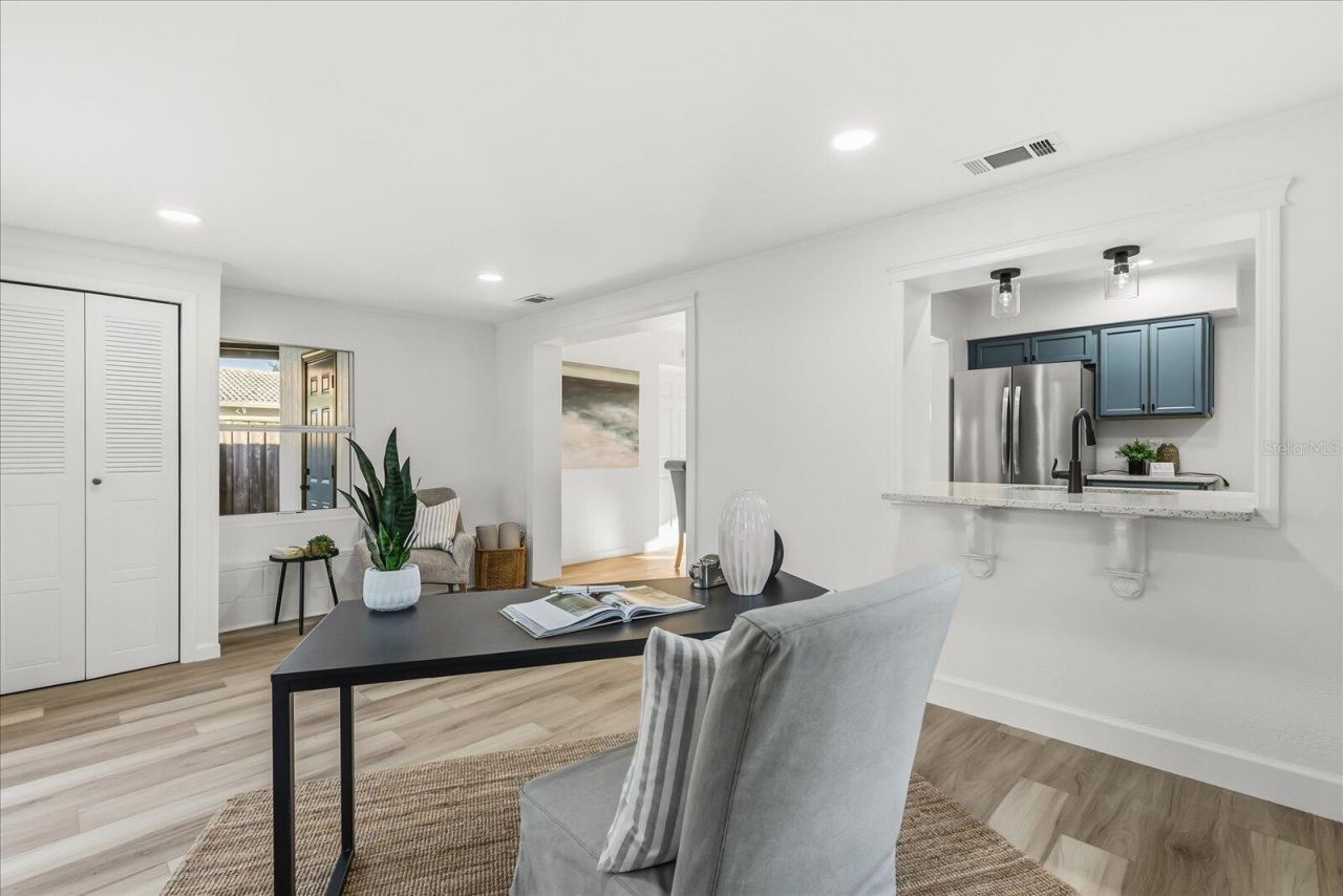 6072 15th Way N, Saint Petersburg, FL 33703 Photo