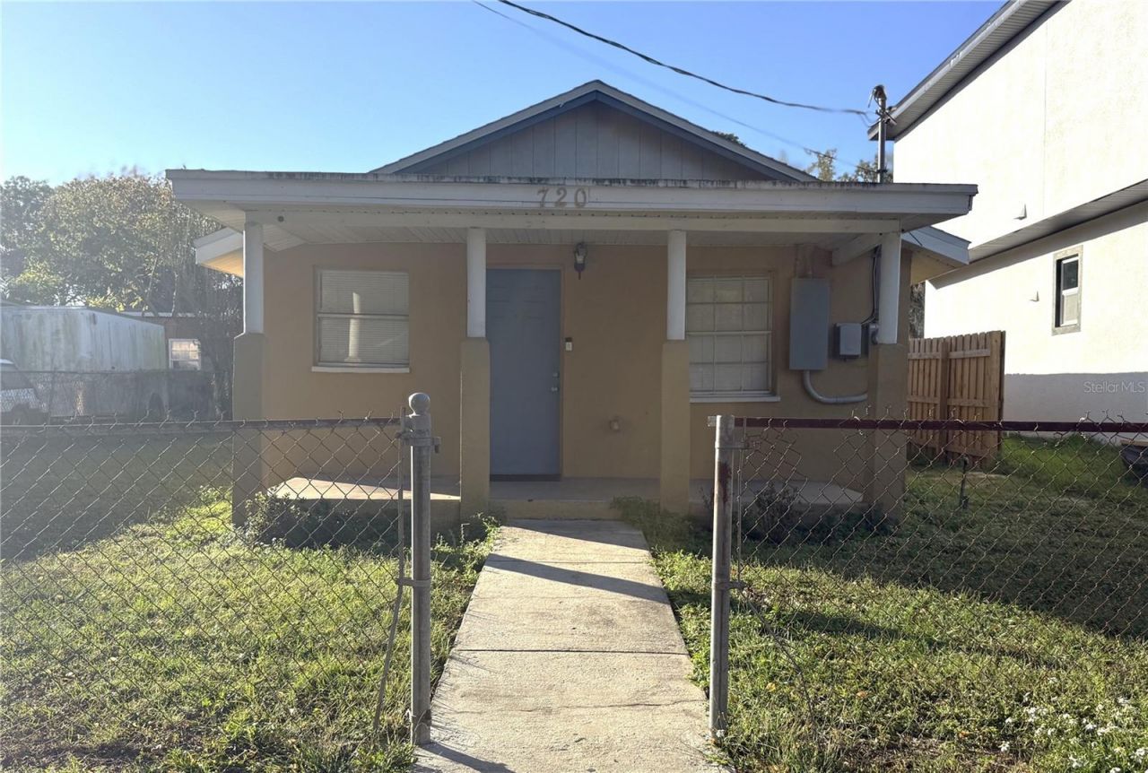 720 W 12th Street, Lakeland, FL 33805 Main Photo