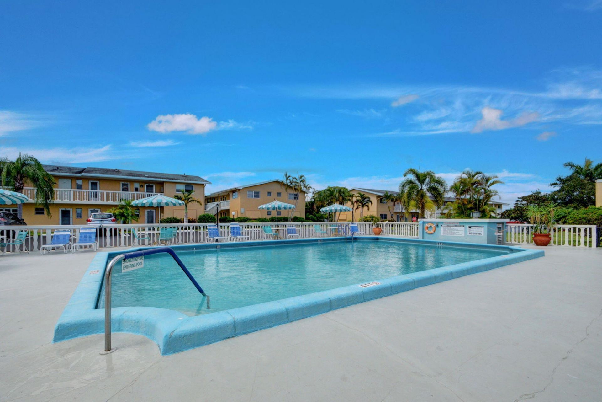 2615 NE 1st Court, Unit 201, Boynton Beach, FL 33435 Photo