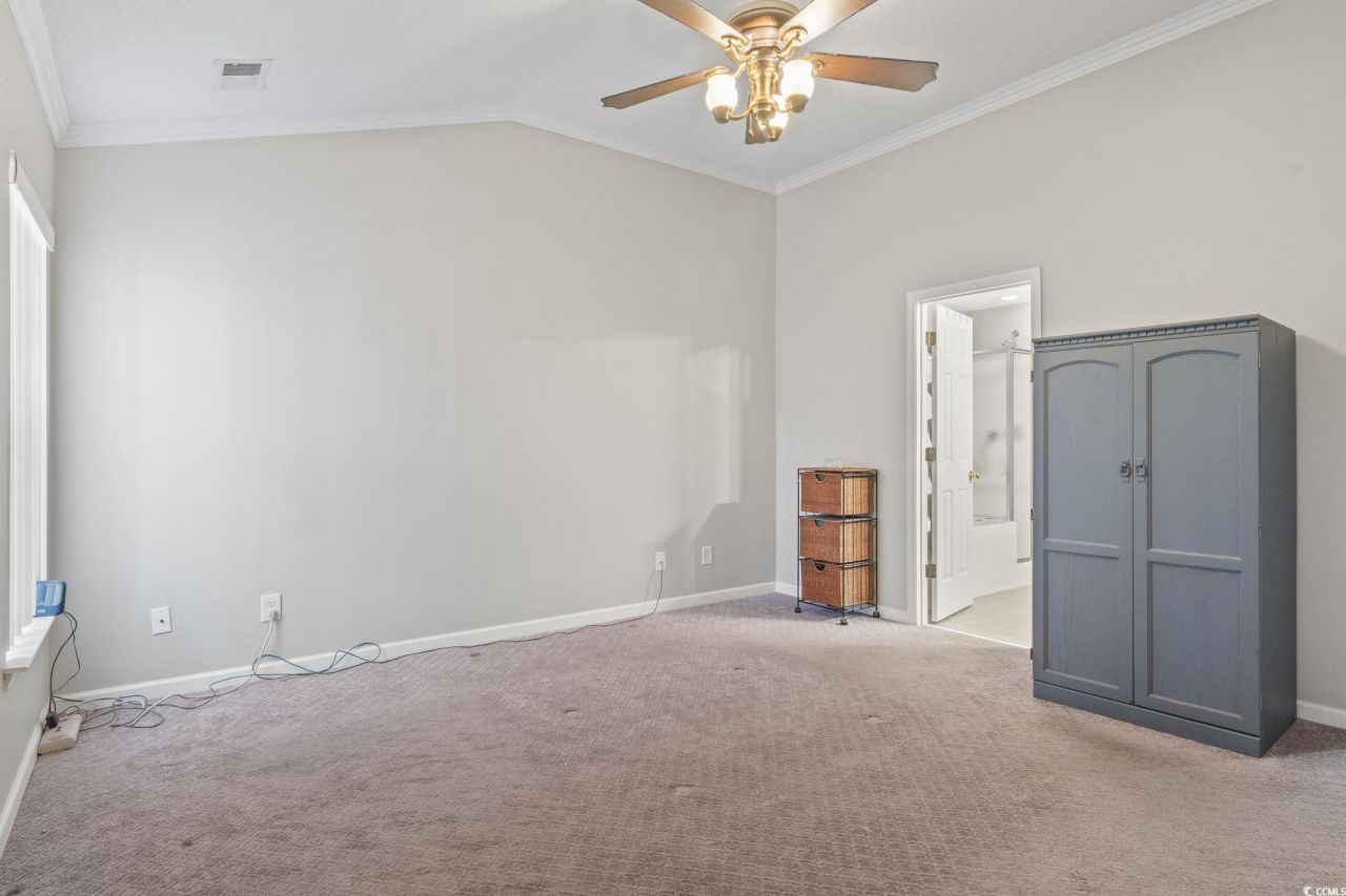 6009 Mossy Oaks Dr. Photo 21