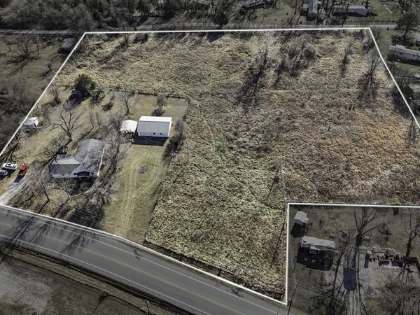 30495 State Highway 37, Seligman, MO 65745