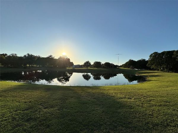 1561 Fm 934, Blum, TX 76627