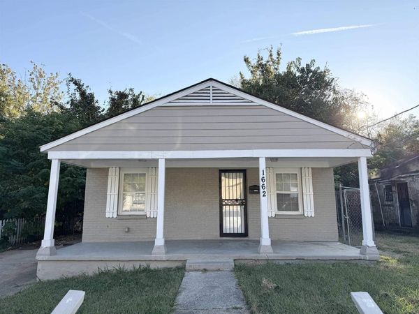 1662 MONSARRAT ST, Memphis, TN 38109