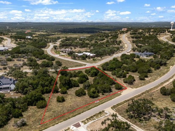 1746 Paradise Pkwy, Canyon Lake, TX 78133