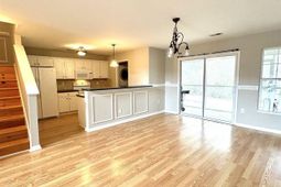 176 Madrid Dr. photo 4