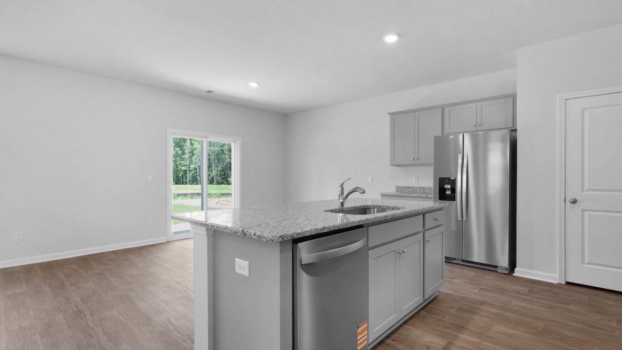 183 Bee Tree Boulevard Photo 17