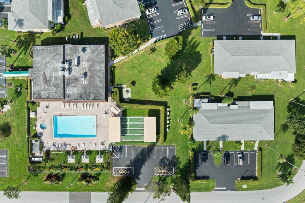 1101 Cactus Terrace, Unit 203, Delray Beach, FL 33445 Photo