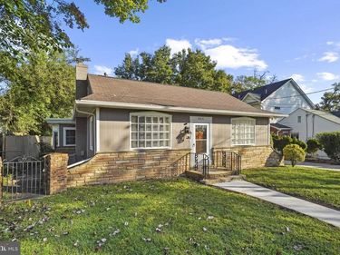 6816 ARLINGTON BOULEVARD, FALLS CHURCH, VA 22042