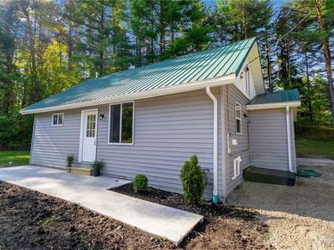 10440 Springville Boston Road, Springville, NY 14141