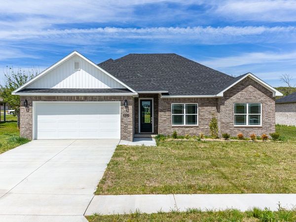 1310 Big Oak Drive, Alma, AR 72921