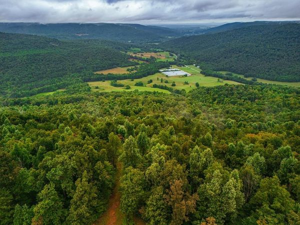 5.1ac Bear Knob Ln, Crawford, TN 38554