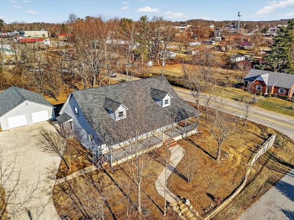 503 505 503 S Pine Street, Monterey, TN 38574