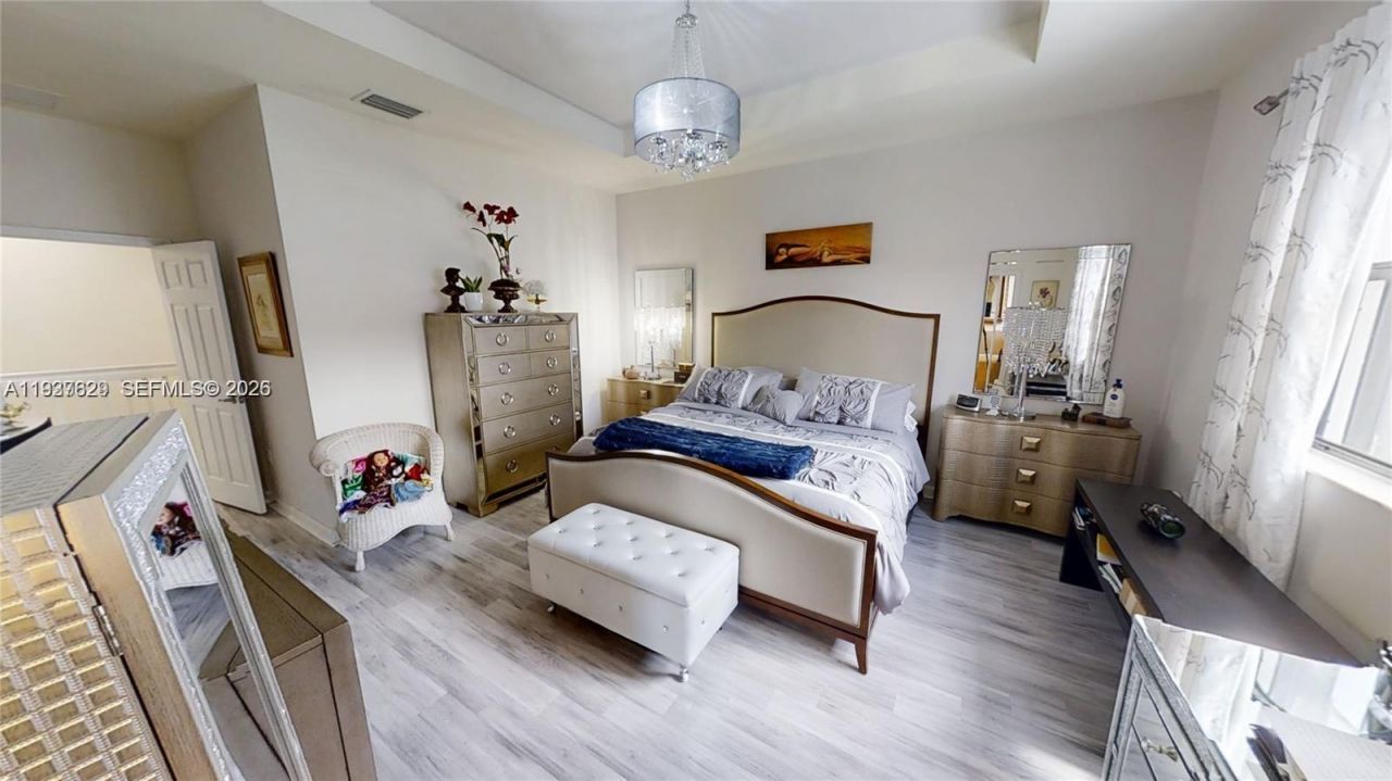 4231 SW 165th Ct, Miami, FL 33185 Photo