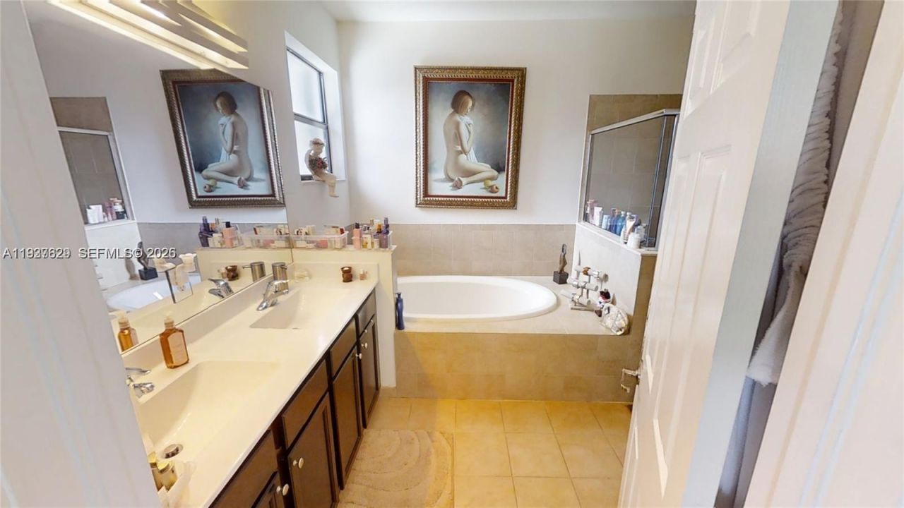 4231 SW 165th Ct, Miami, FL 33185 Photo