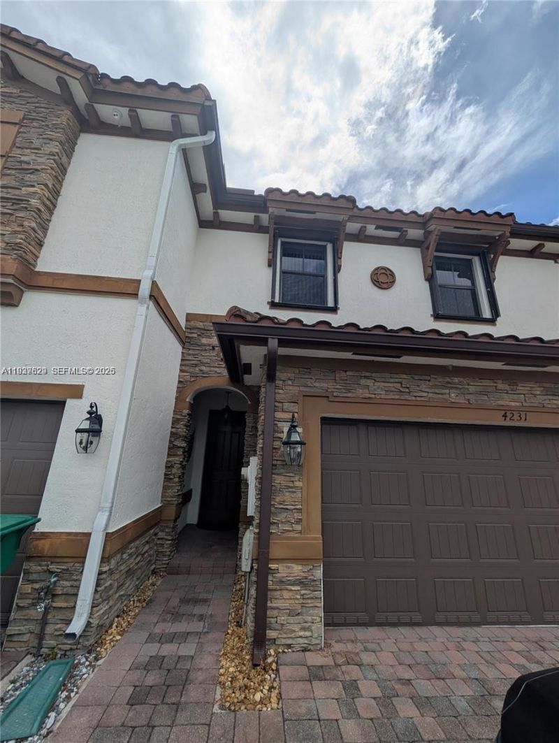 4231 SW 165th Ct, Miami, FL 33185 Photo