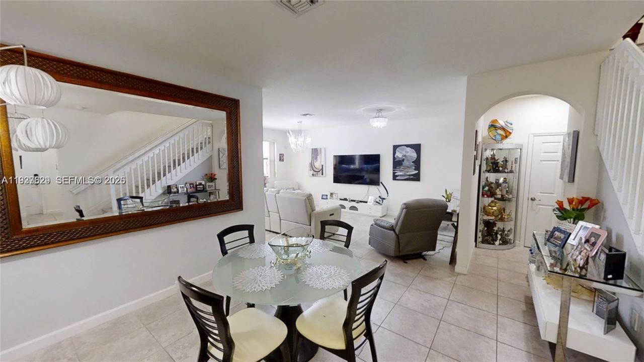 4231 SW 165th Ct, Miami, FL 33185 Photo