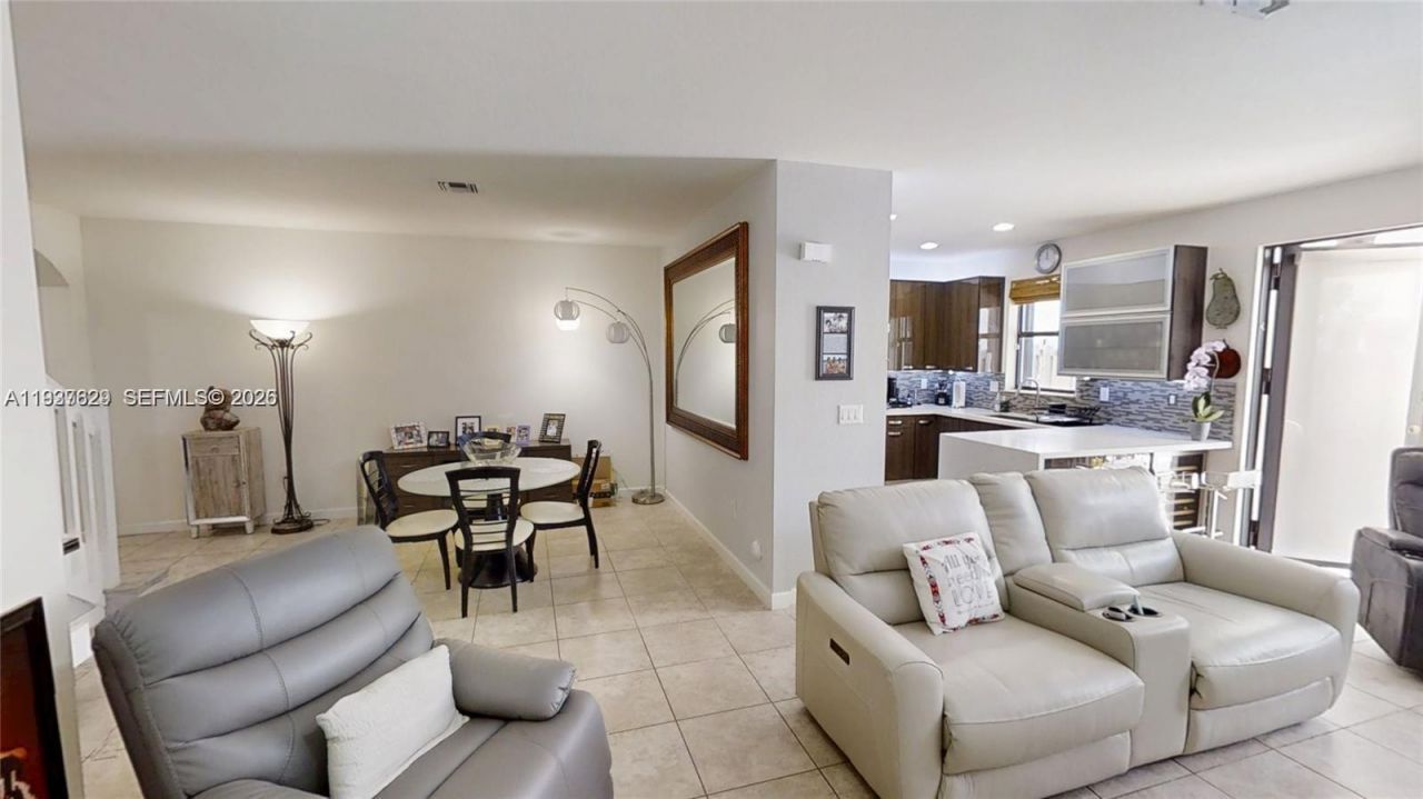 4231 SW 165th Ct, Miami, FL 33185 Photo