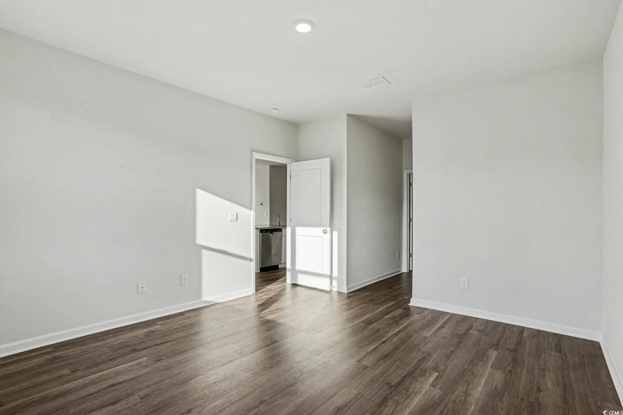 144 Londonshire Dr. Photo 15