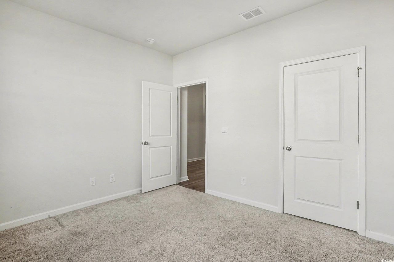 144 Londonshire Dr. Photo 18