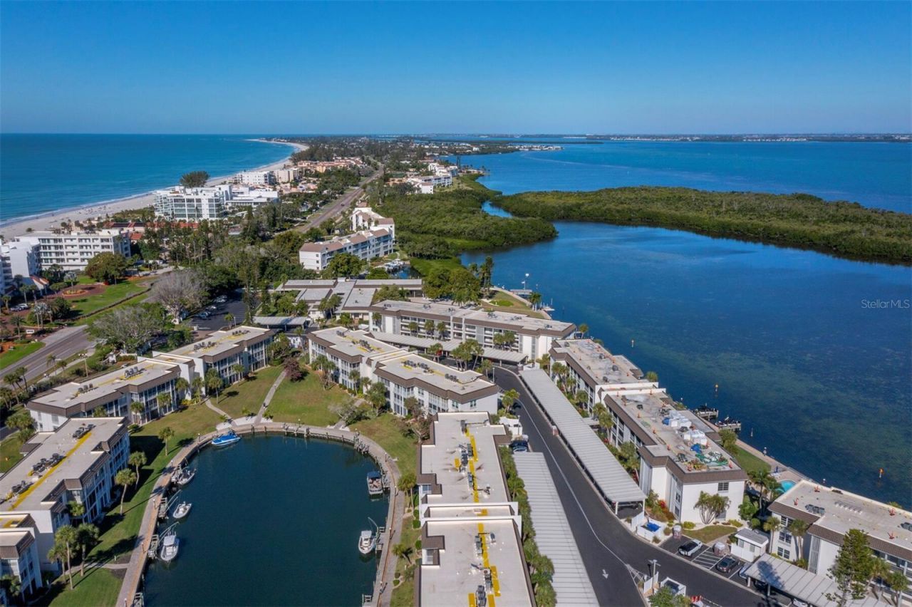 4430 Exeter Drive, Unit M108, Longboat Key, FL 34228 Photo