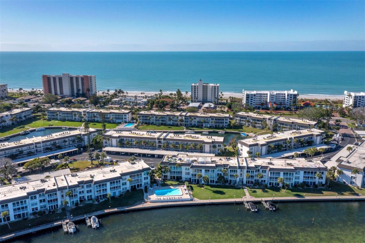 4430 Exeter Drive, Unit M108, Longboat Key, FL 34228 Photo