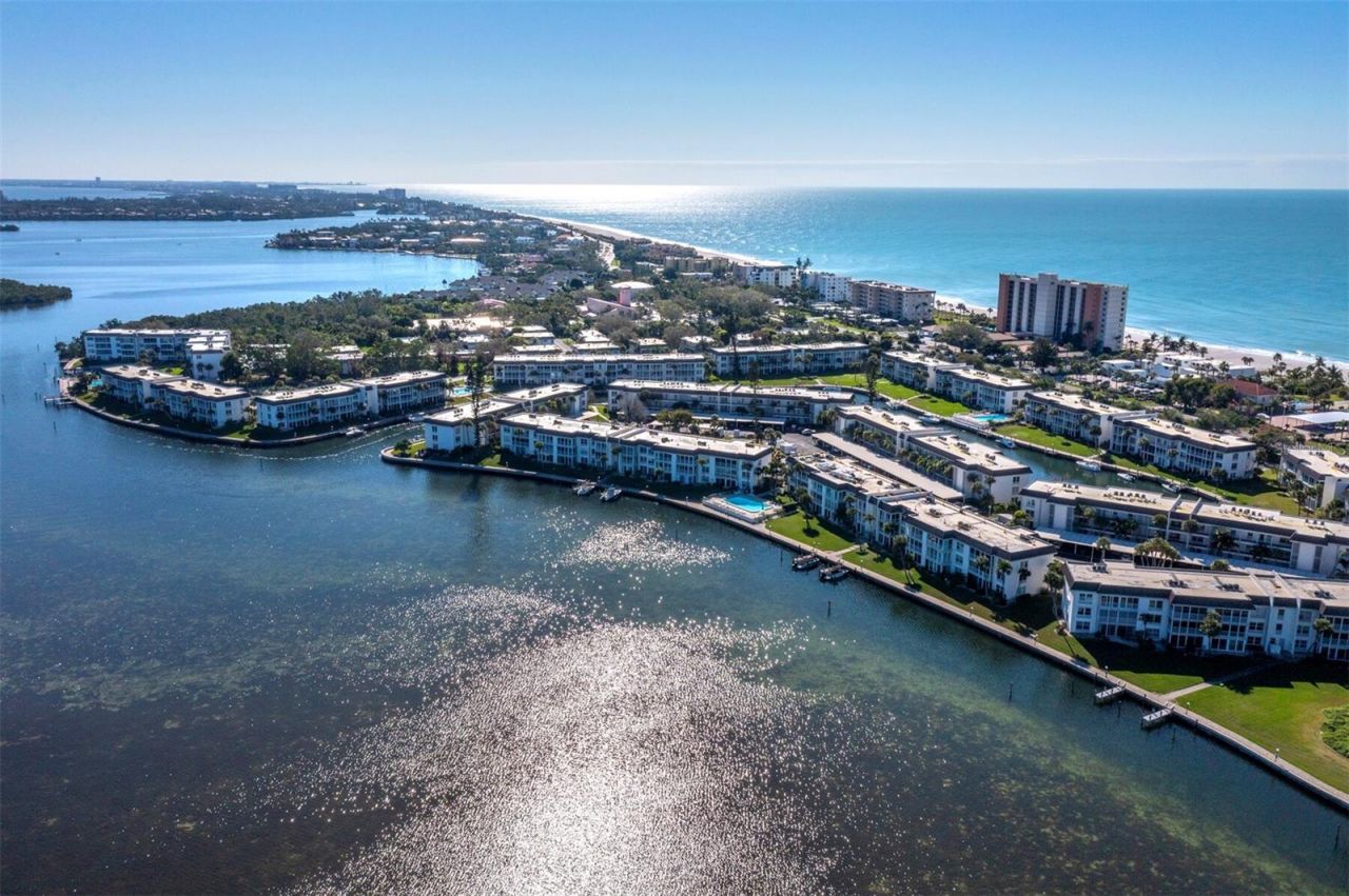 4430 Exeter Drive, Unit M108, Longboat Key, FL 34228 Photo