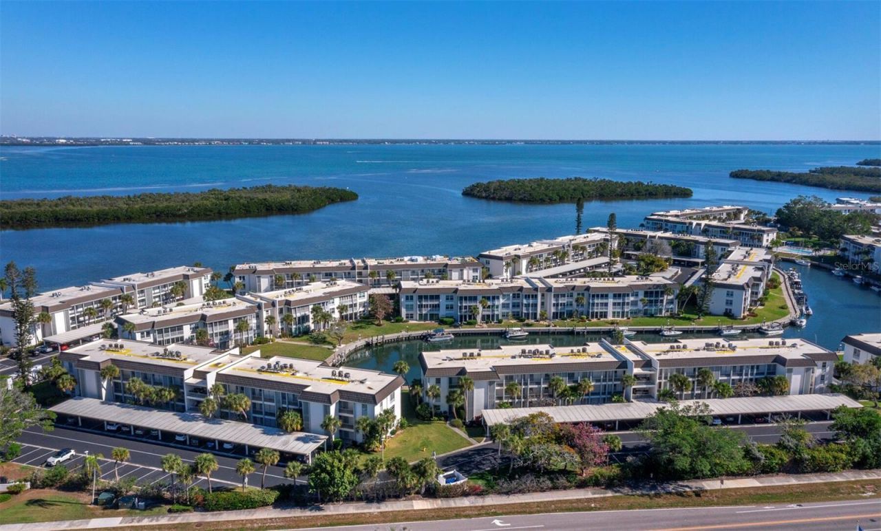 4430 Exeter Drive, Unit M108, Longboat Key, FL 34228 Photo