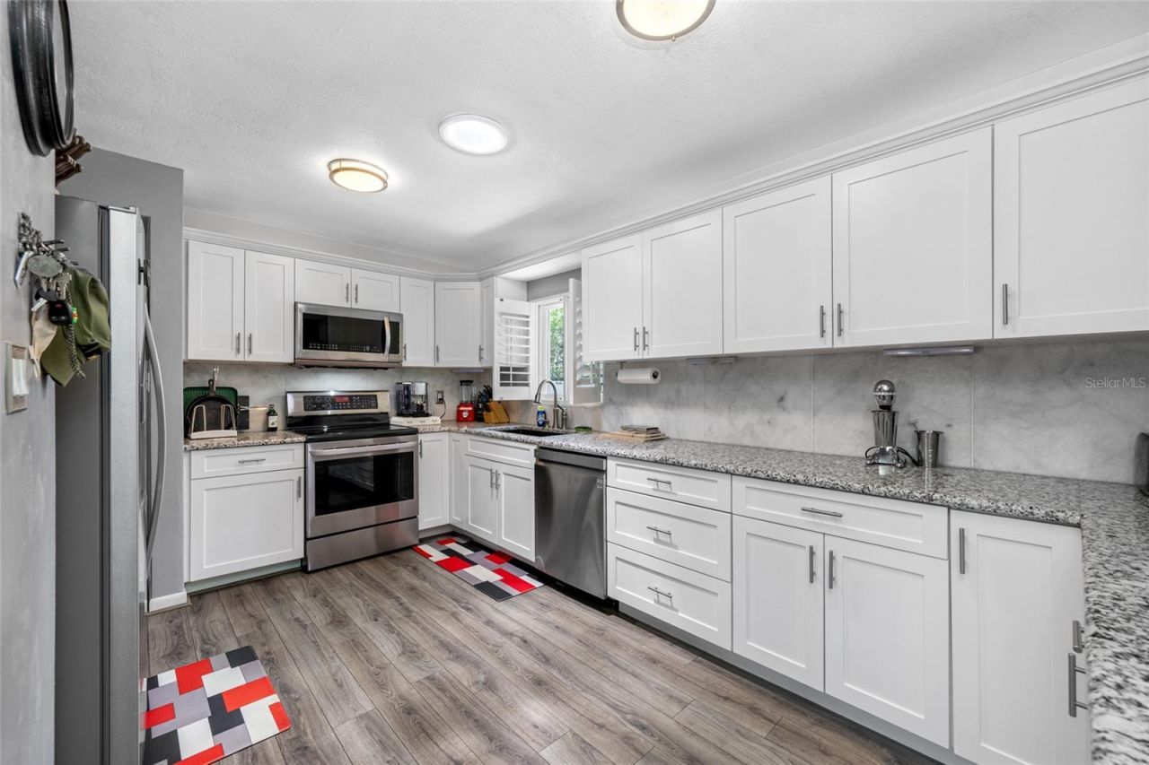 8444 8th Way N, Saint Petersburg, FL 33702 Photo