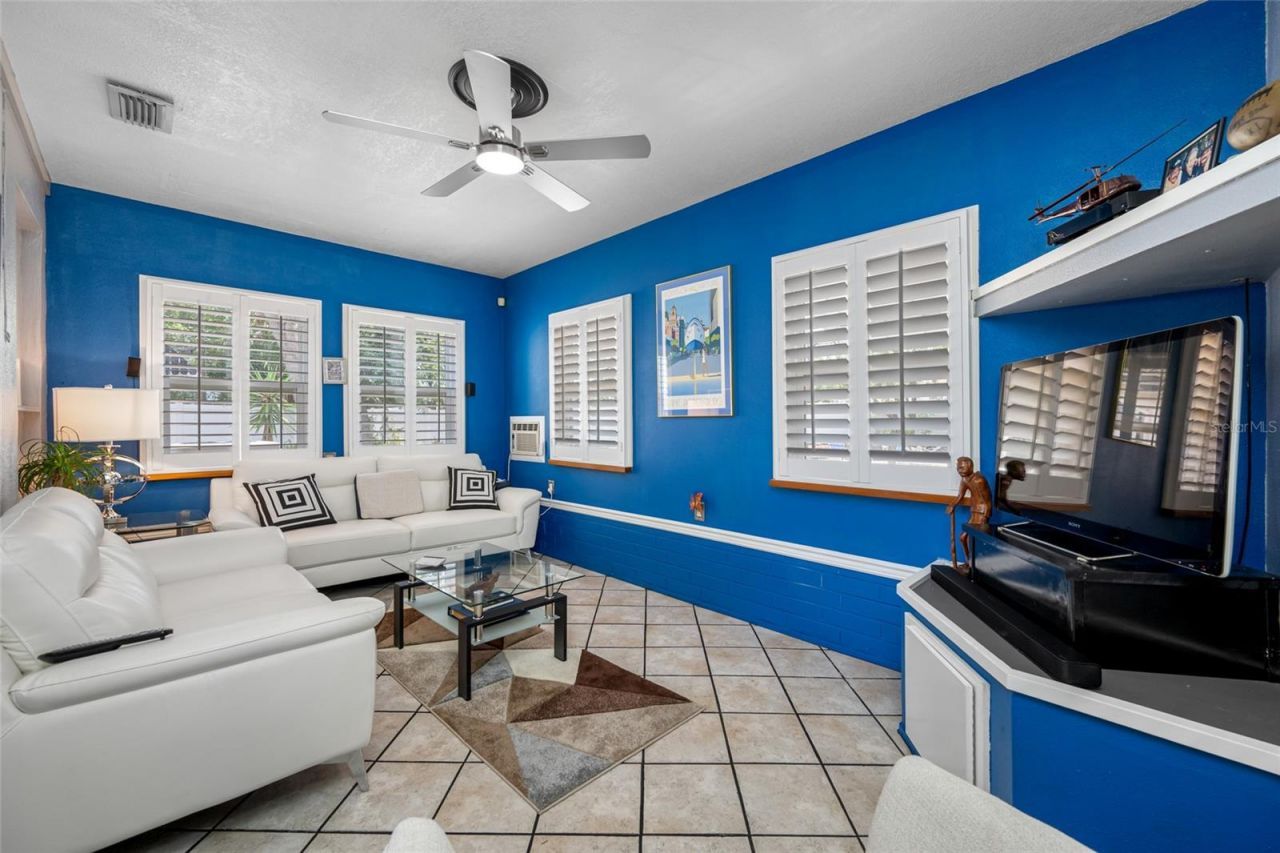 8444 8th Way N, Saint Petersburg, FL 33702 Photo